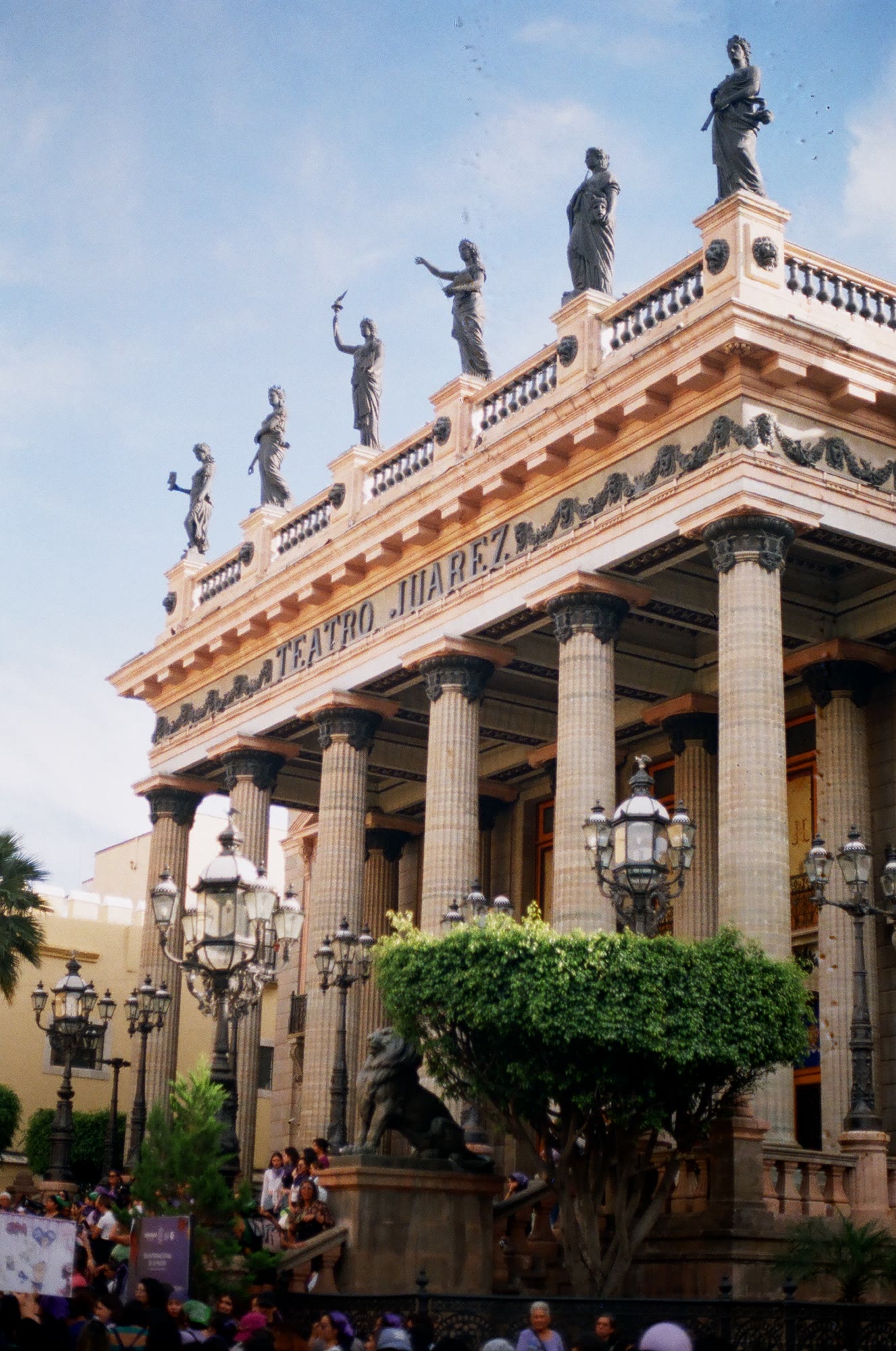 The muses along the roofline of the Teatro Juarez in Guanajuato